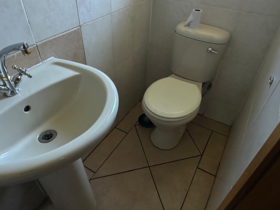 3 Bedroom Property for Sale in Waterval East North West